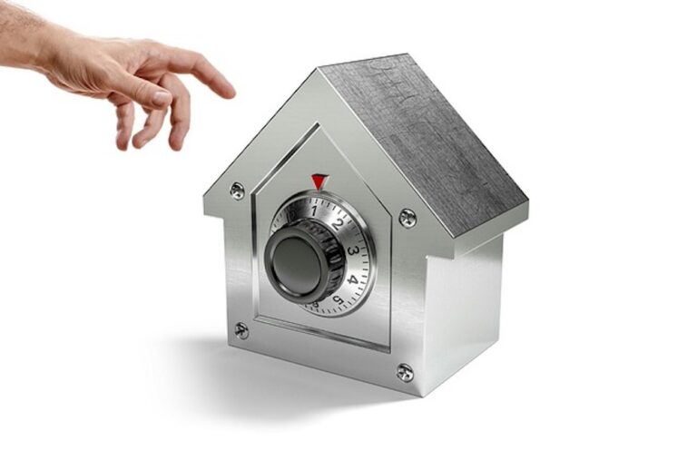 Cómo evitar robos en casa con 5 soluciones