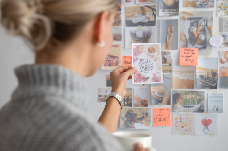Moodboard para Interioristas: Cómo Traducir Ideas en Imágenes