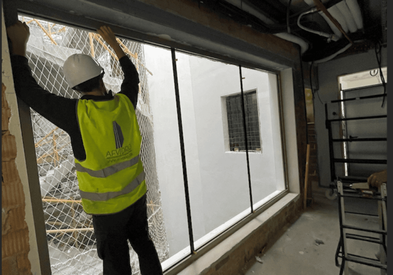 Protección esencial contra incendios en construcciones modernas